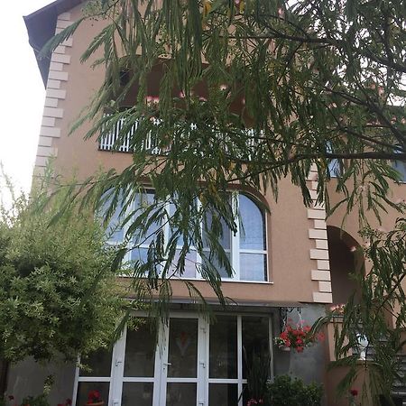 Апартаменты Private House Береговое Экстерьер фото