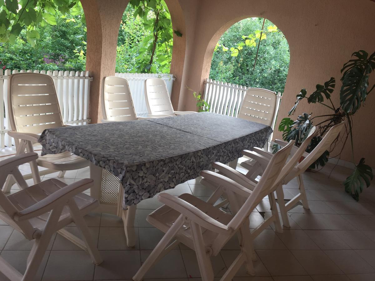 Апартаменты Private House Береговое Экстерьер фото