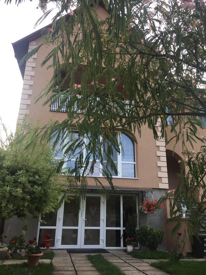 Апартаменты Private House Береговое Экстерьер фото