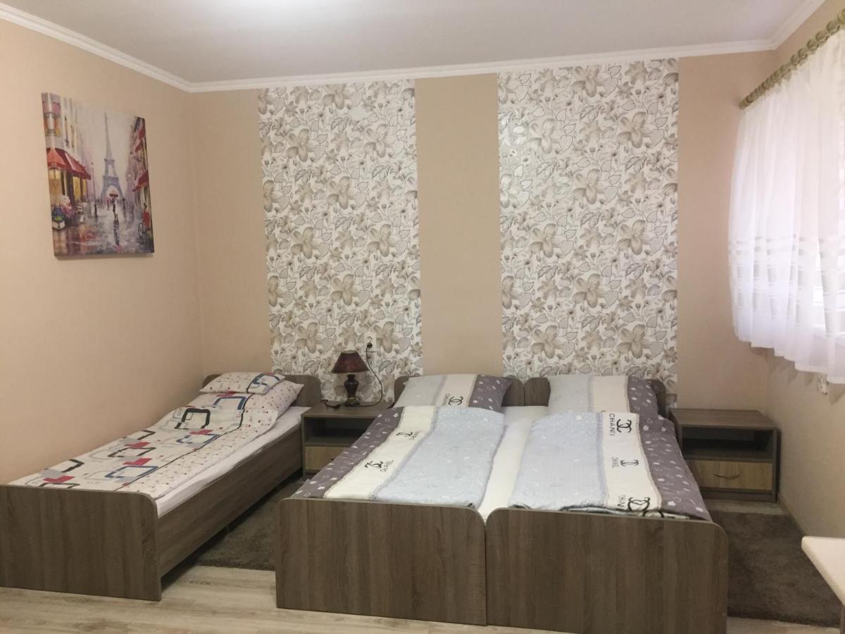 Апартаменты Private House Береговое Экстерьер фото